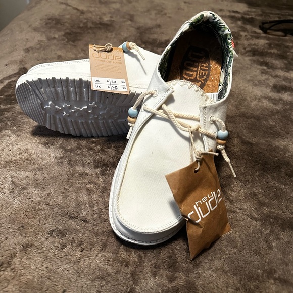 Hey Dude (nwt) size 8 - Picture 3 of 4